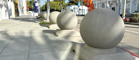Tabor-Rodeo.Bollards